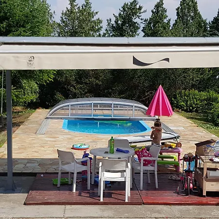 Rozsalugas Apartman Erd
